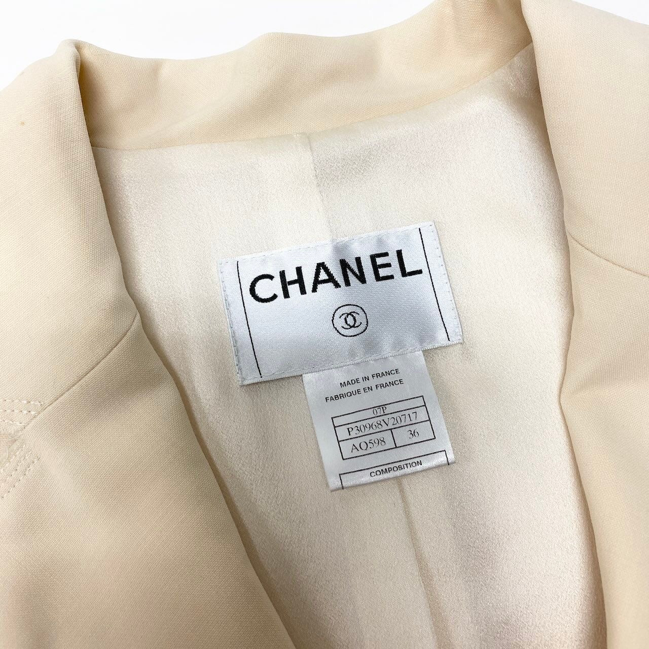 CHANEL 2007 07P Safari Jacket 4-Pocket Coco Mark Size 36 Ivory Made in France P30968V20717