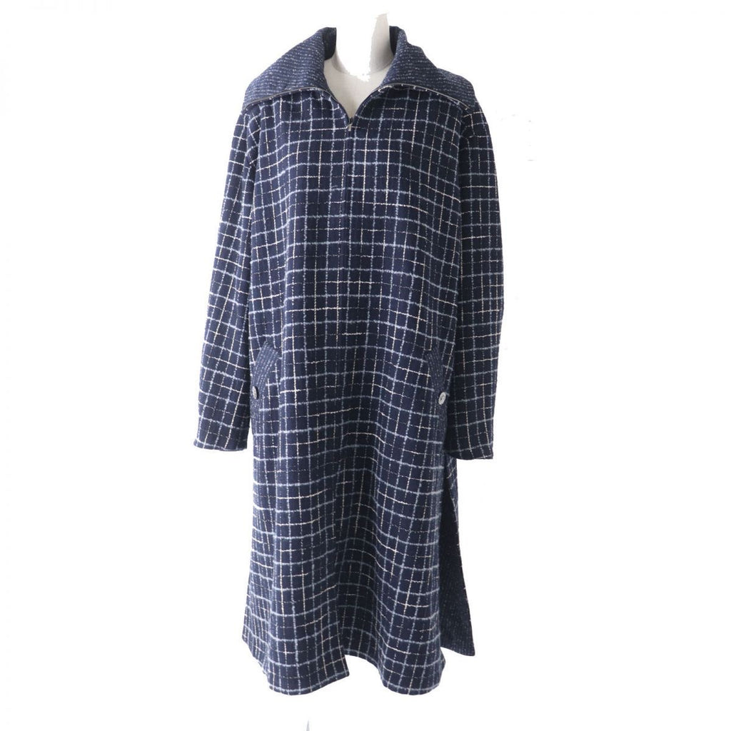 CHANEL Métiers d'Art 2021-22 Tweed Long Coat Coco Button Navy P73110 Size 36 Runway