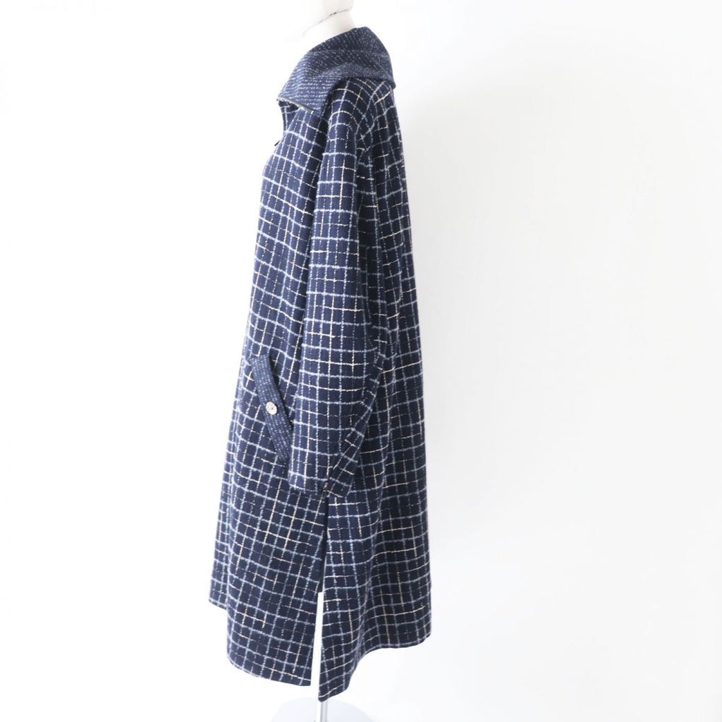 CHANEL Métiers d'Art 2021-22 Tweed Long Coat Coco Button Navy P73110 Size 36 Runway