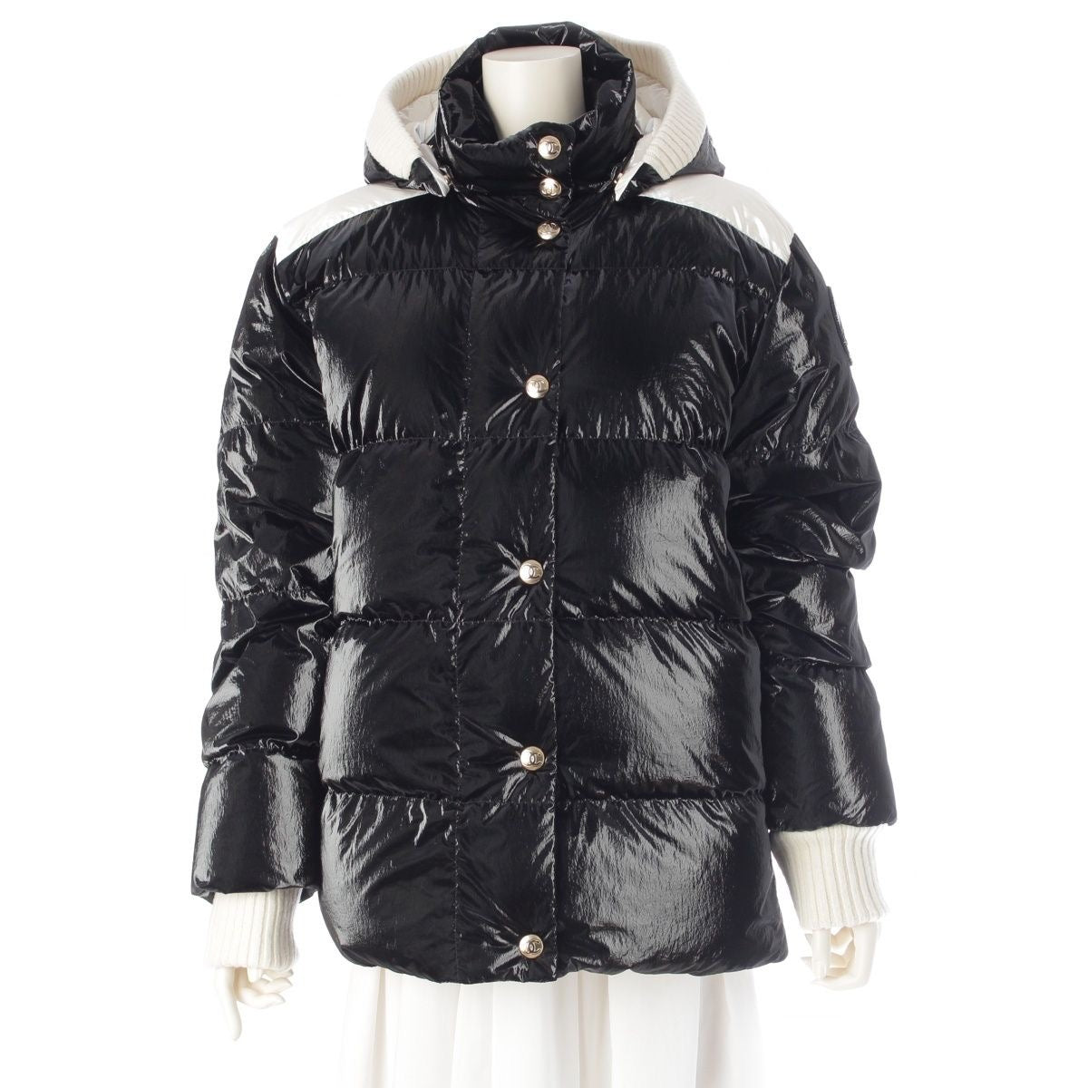 CHANEL Coco Neige 25/26 CC Logo Puffer Down Coat Size 42