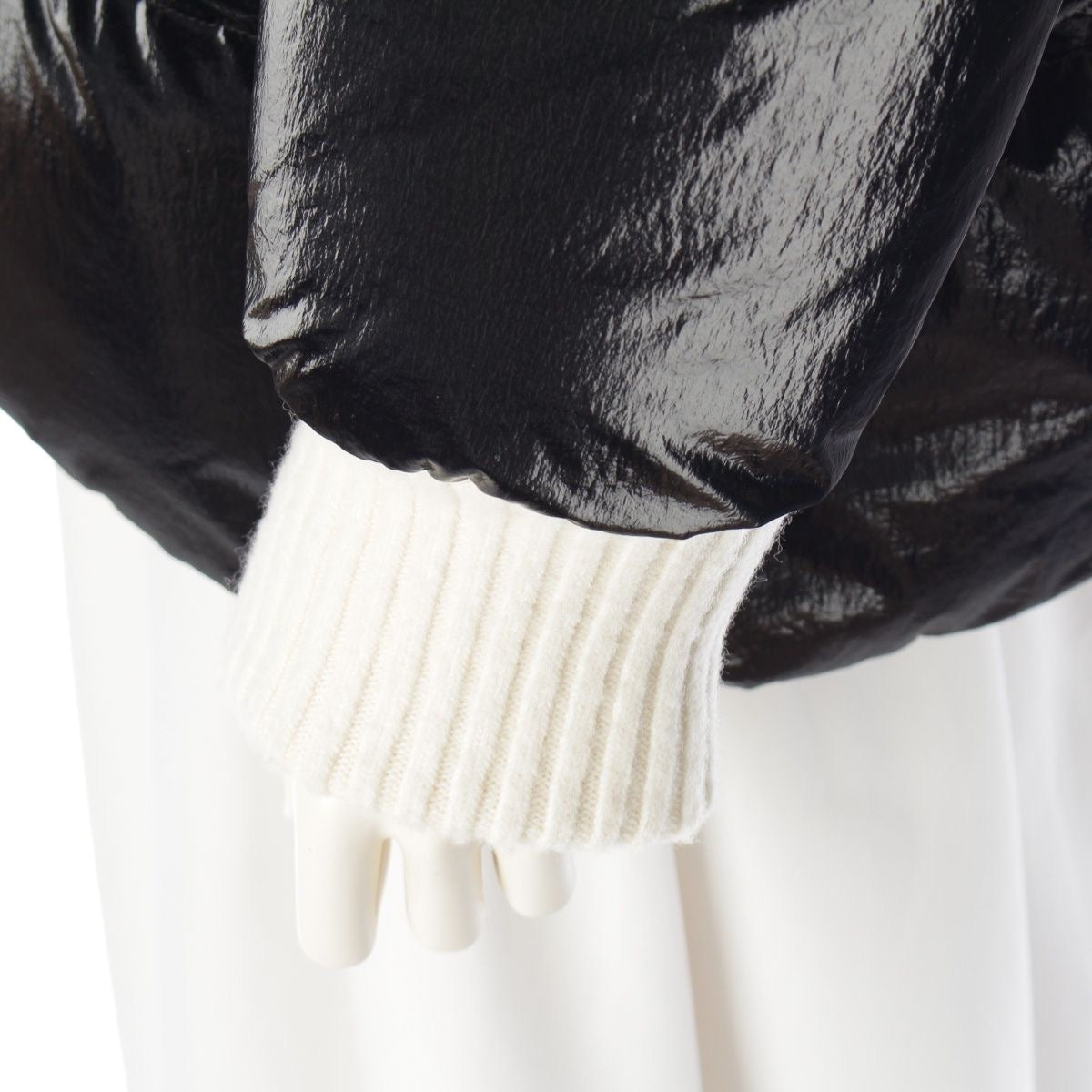 CHANEL Coco Neige 25/26 CC Logo Puffer Down Coat Size 42