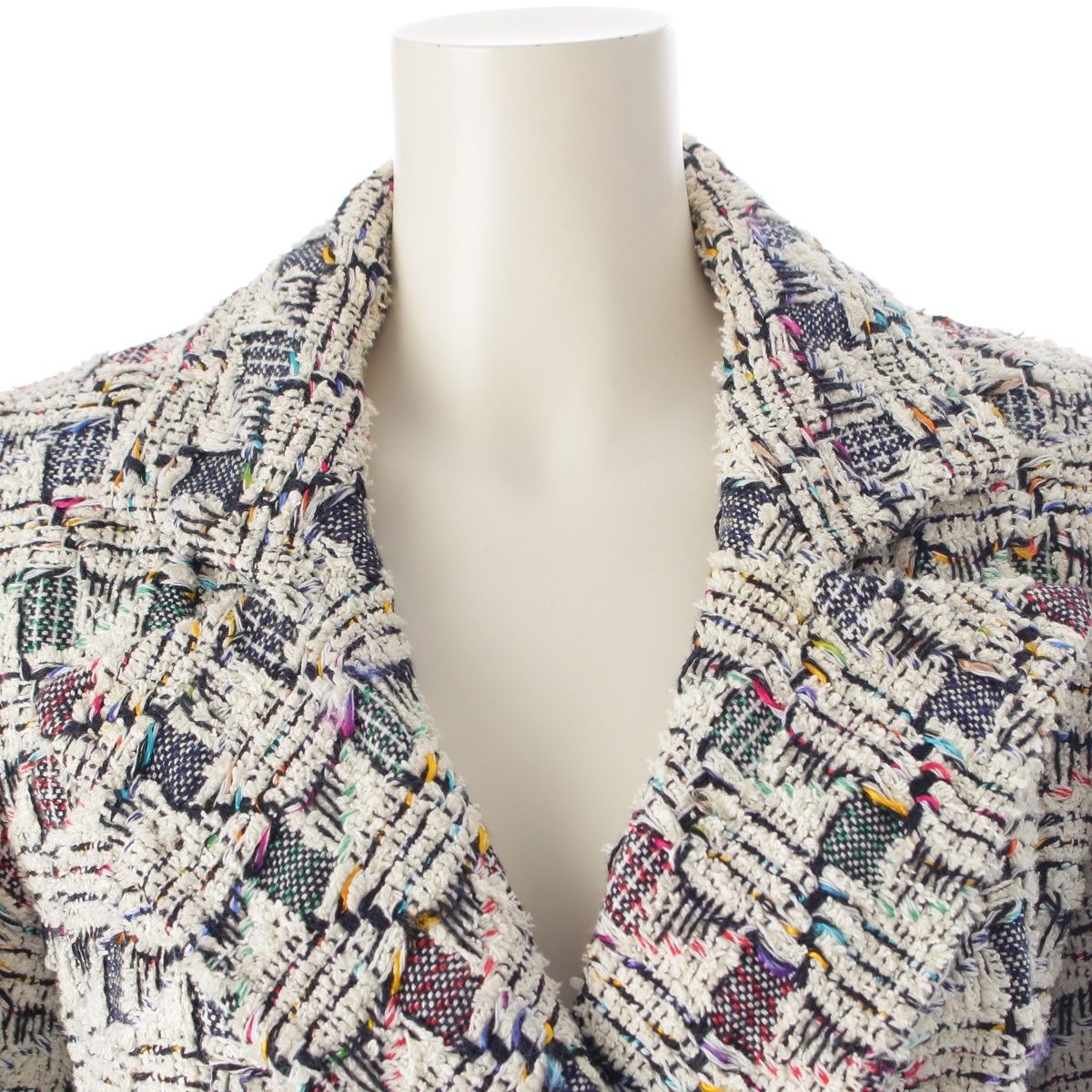 CHANEL 2017 Trim Tweed Cotton Silk Tailored Jacket P56518 White Multicolor / Size 36
