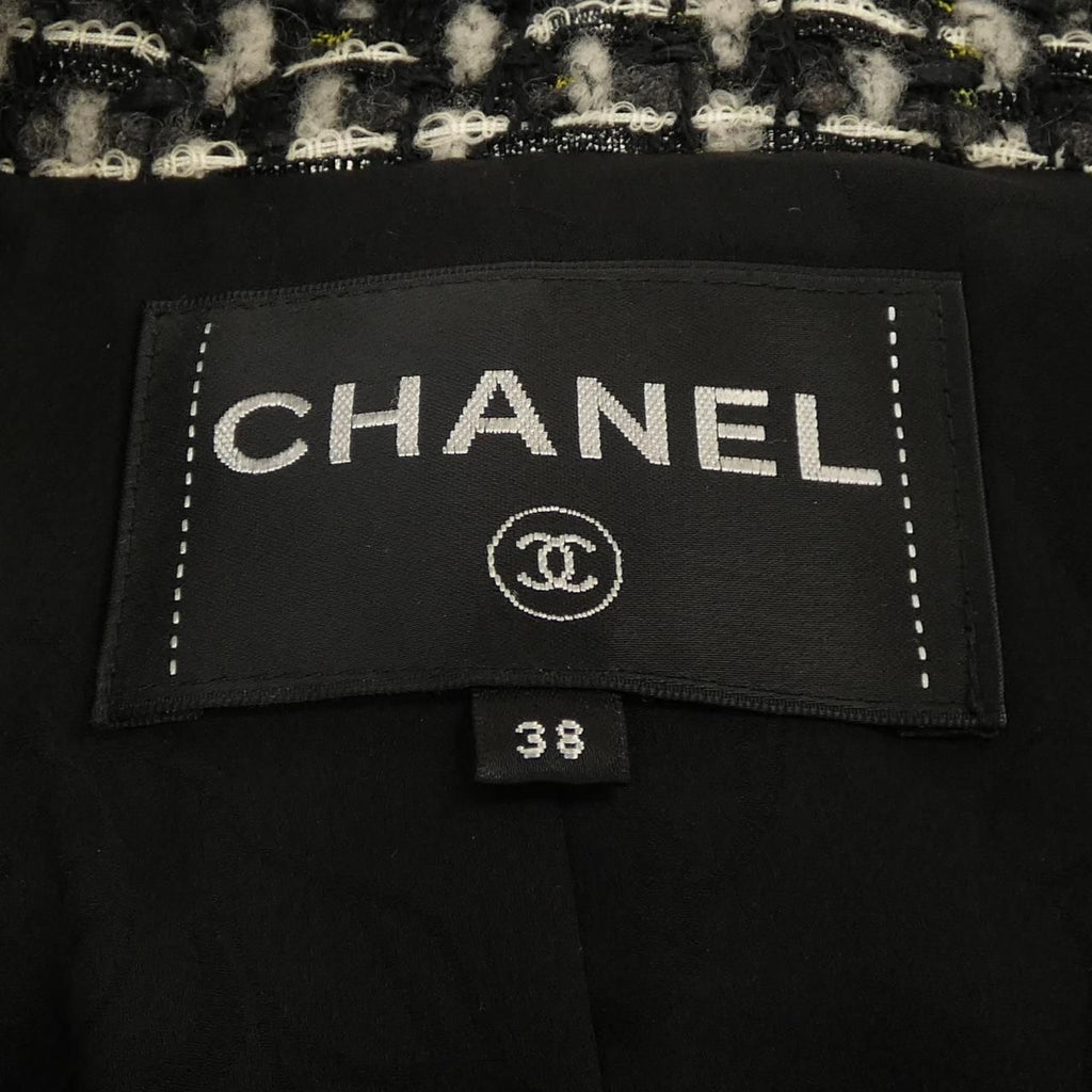 CHANEL Collarless Jacket Size 38