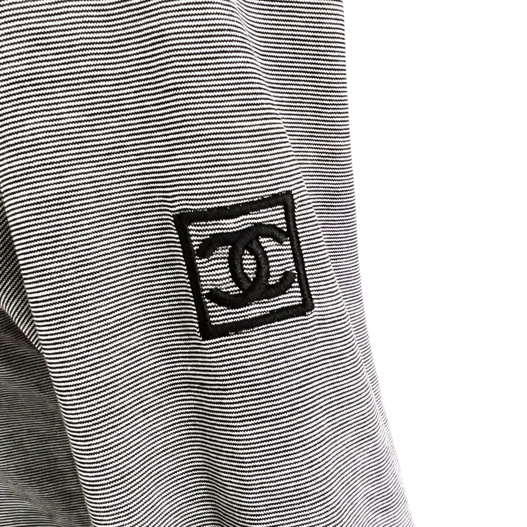 CHANEL Coco Mark Embroidery Reversible Zip Hoodie / Size 36