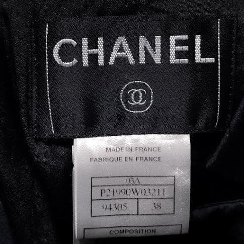 CHANEL Black Jacket P21990W03211 / Size 38