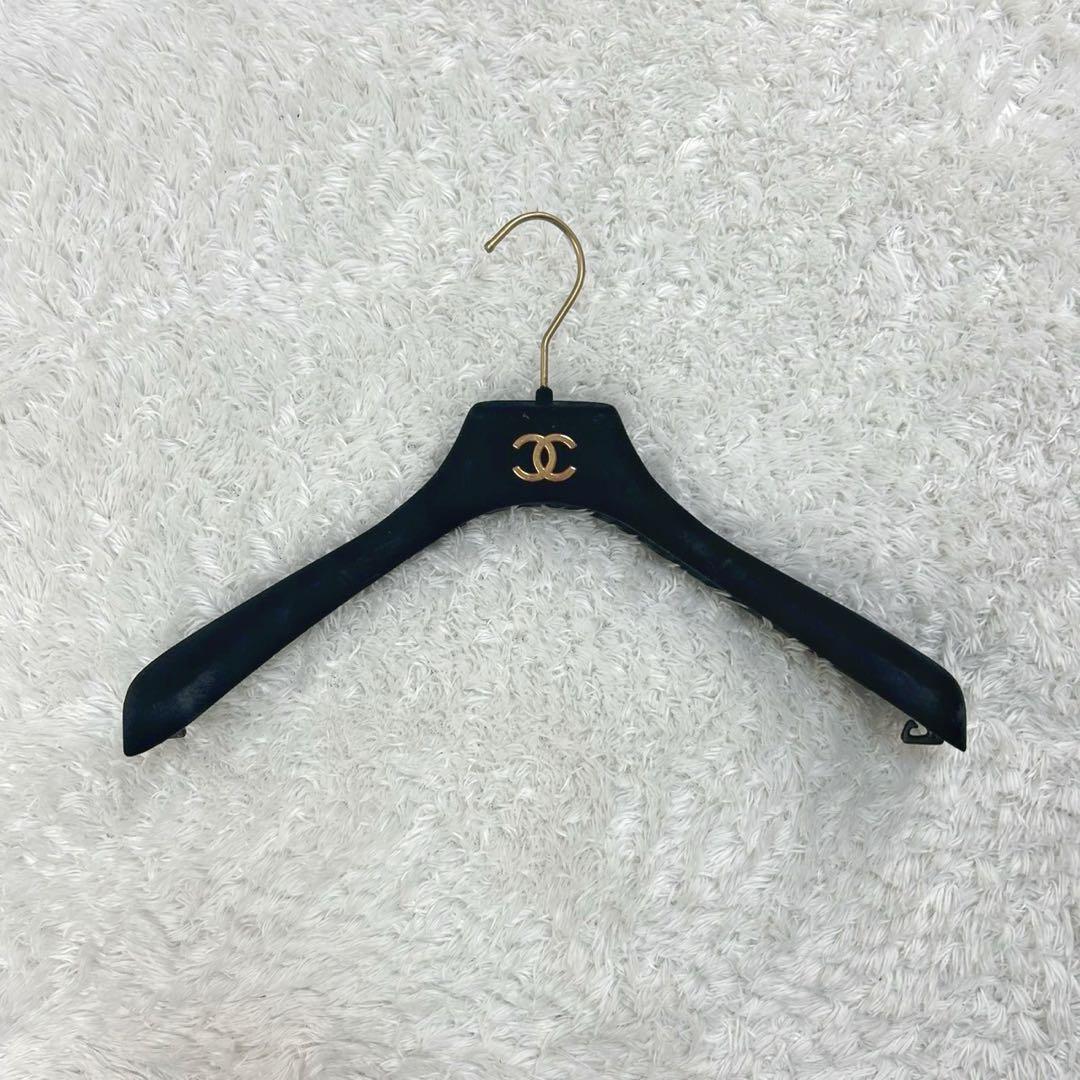 CHANEL スポーツ フーディージップアップジャケット – ブラック、ラバースリーブパッチ付き (サイズ38) レディース
