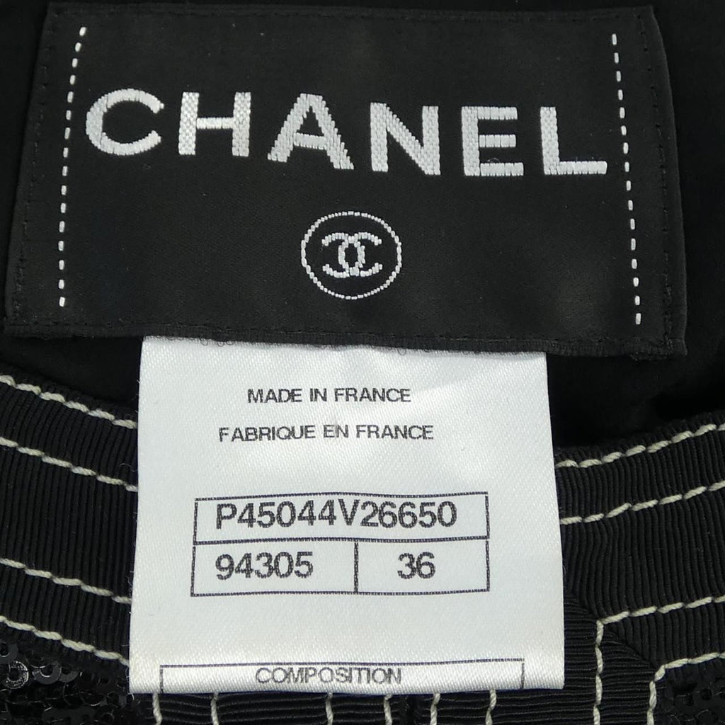 CHANEL Collarless Jacket Size 36 P45044V26650