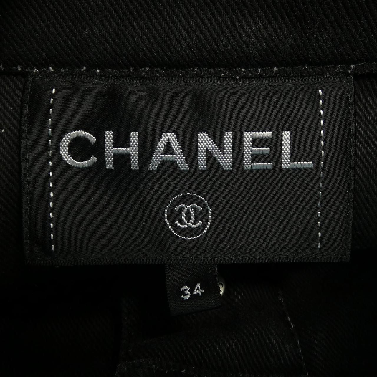 CHANEL Denim Jacket Size 34 P71936V63577