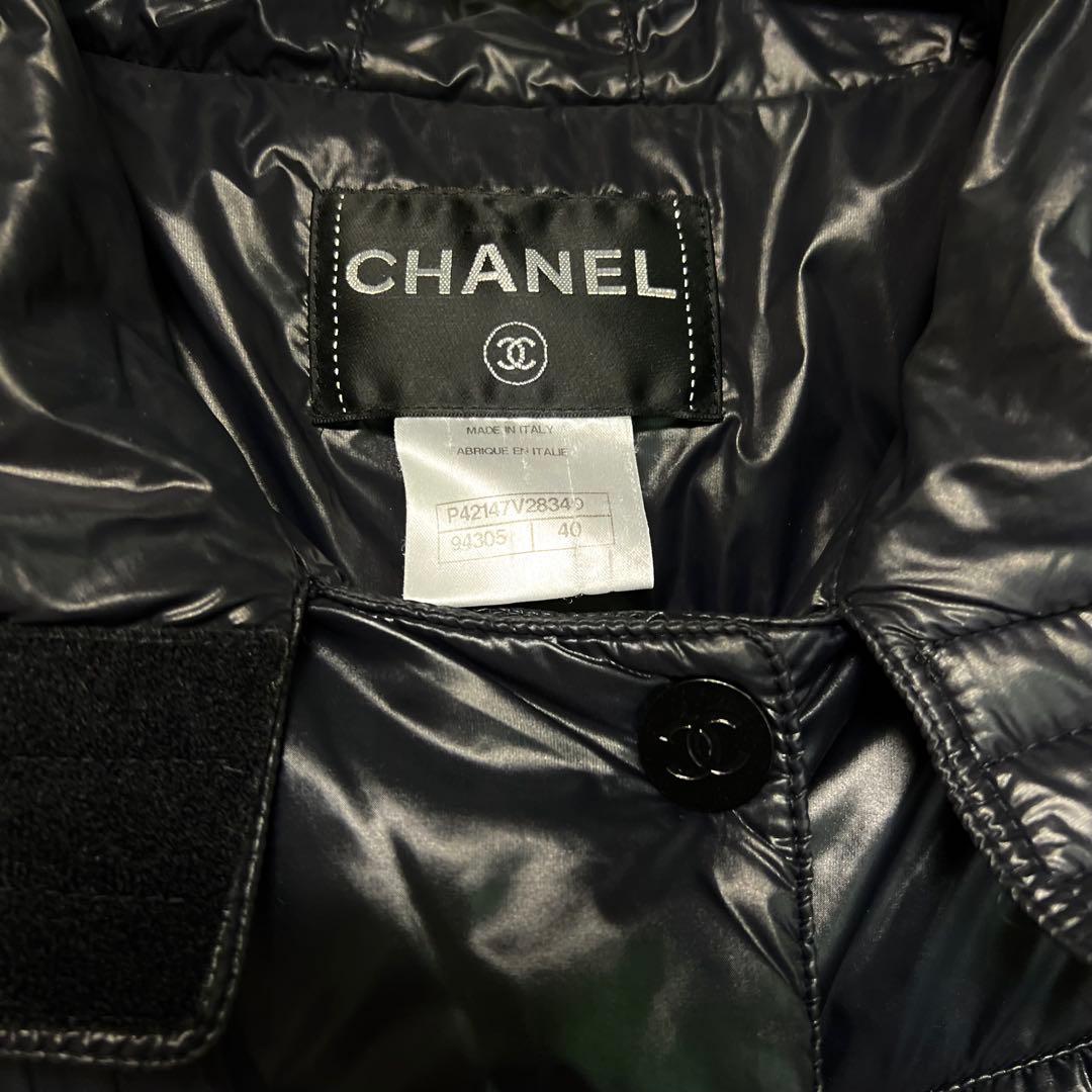 CHANEL Coco Mark Black Hooded Puffer Coat 40