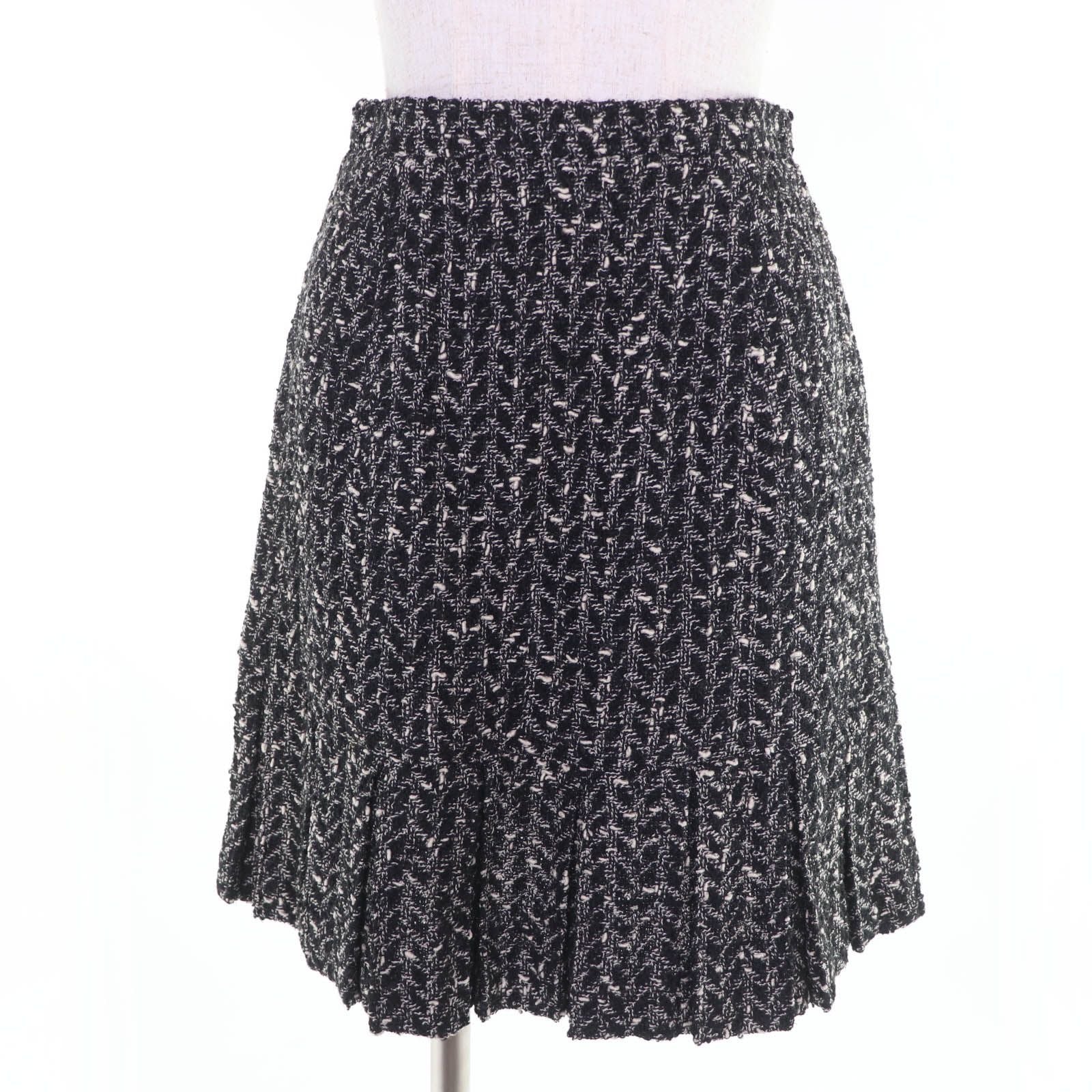 Vintage CHANEL 97A P09701V05906 Coco Button Tweed Jacket & Skirt Setup Size 38 Black White Made in France
