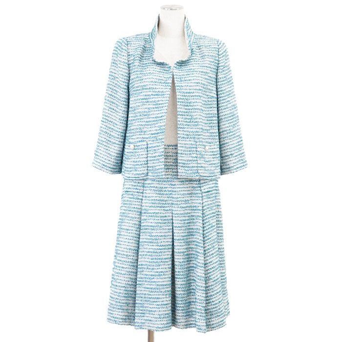 CHANEL 2001 01P P17790 Tweed Stand Collar Jacket & Skirt Setup Size 40 Turquoise Blue Silver Made in France