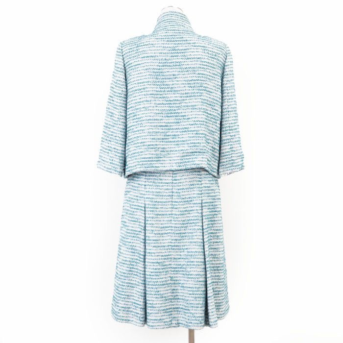 CHANEL 2001 01P P17790 Tweed Stand Collar Jacket & Skirt Setup Size 40 Turquoise Blue Silver Made in France