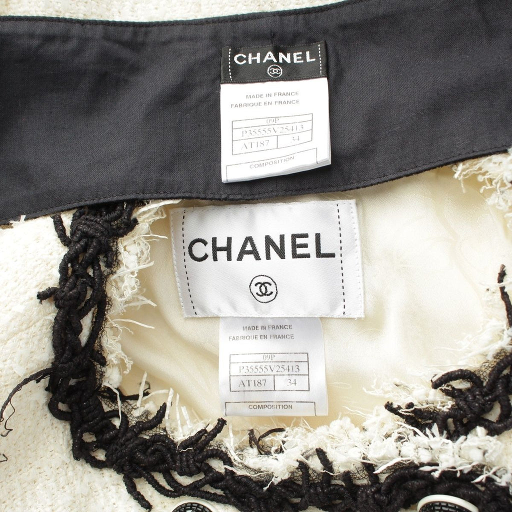 CHANEL 09P Bijou Coco Button Double Breasted Tweed Tailored Jacket P35555 White Black 34