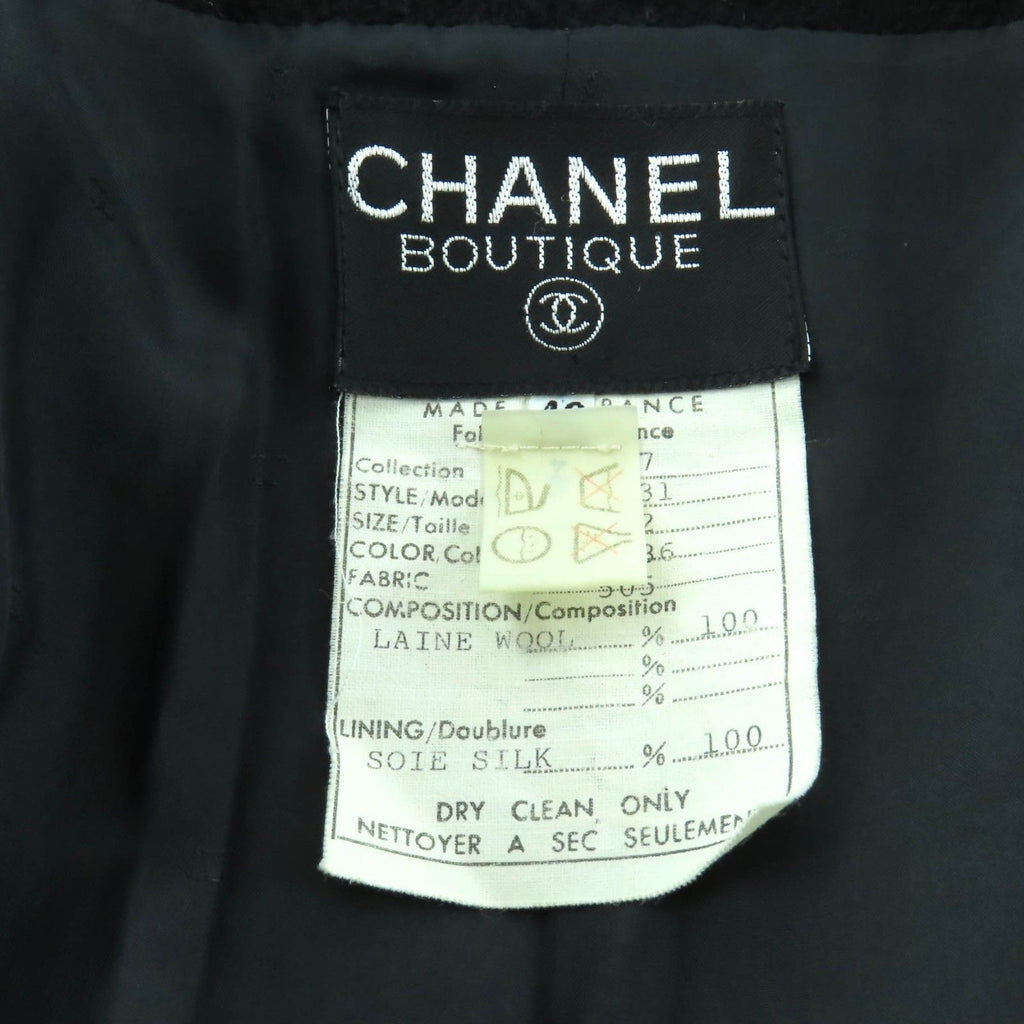 Vintage CHANEL 100% Wool Tweed Jacket & Skirt Suit Coco Mark Button Size 42 Black Green