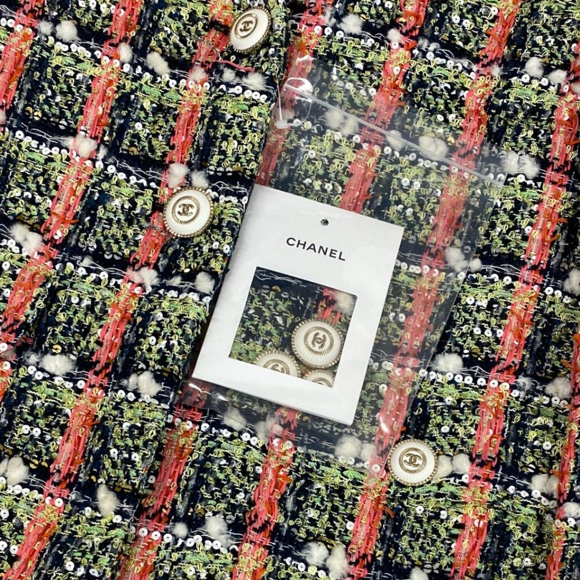 CHANEL 2020 Cruise P62793 Sequin Tweed 4-Pocket Jacket Size 34