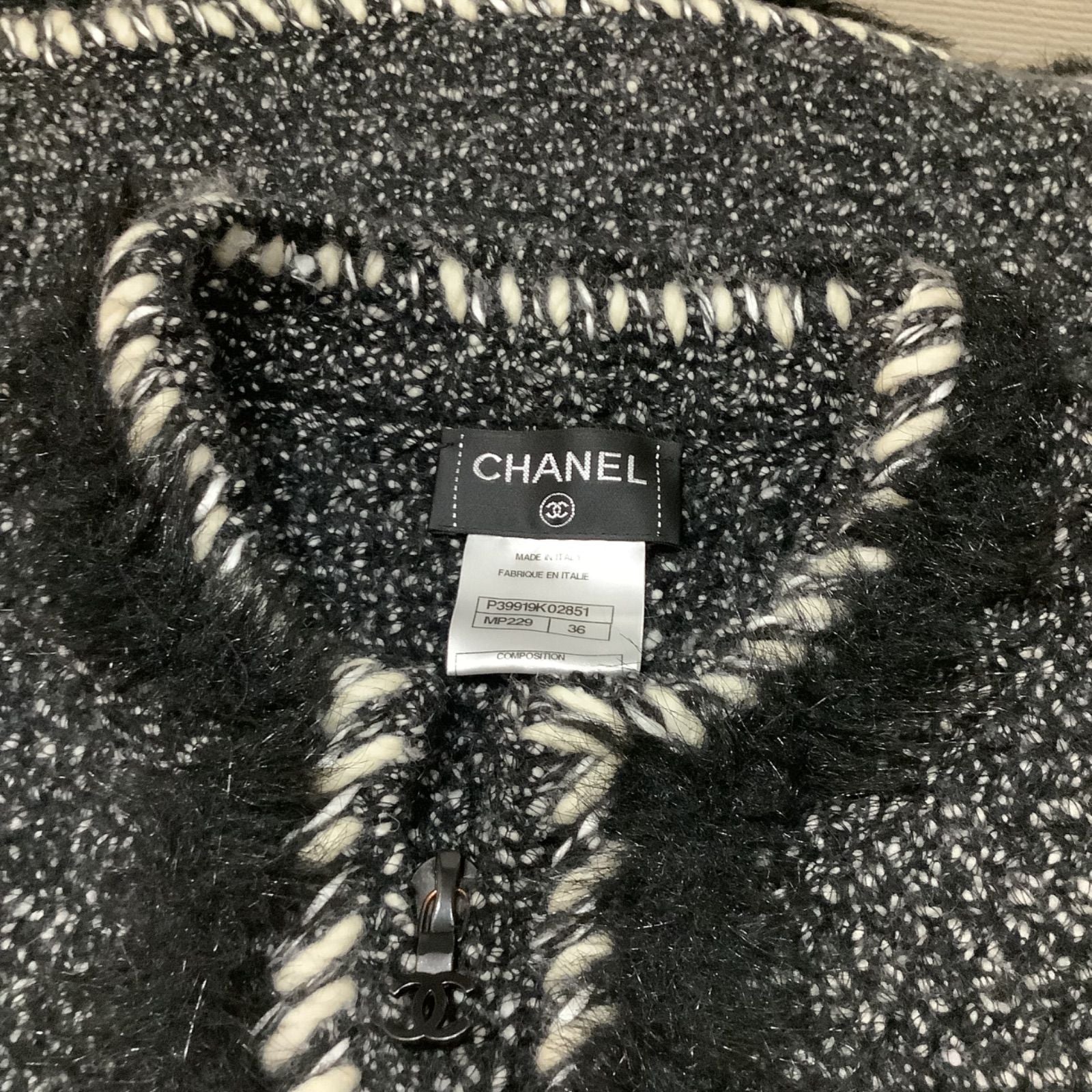 CHANEL 2010AW Tweed Cashmere Knit Poncho Coat Fur CC Logo Black White Size 36