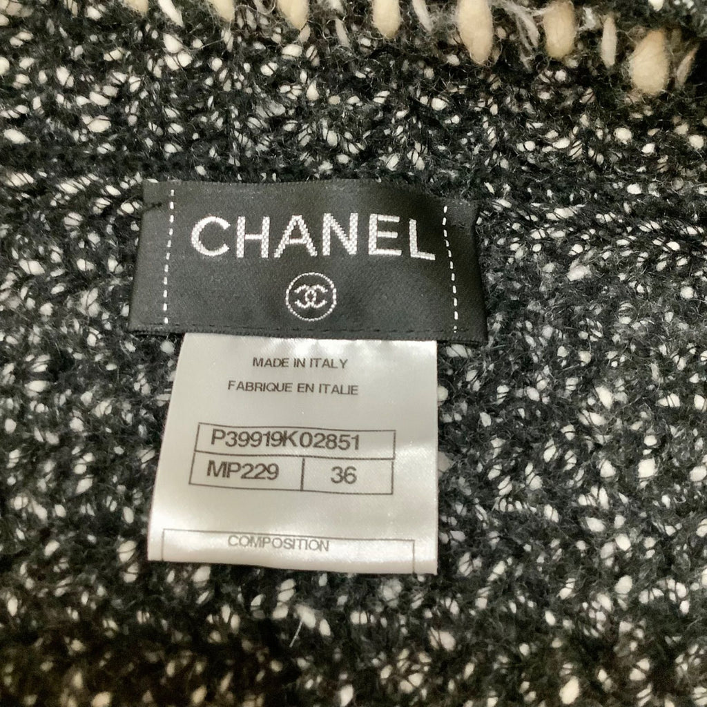 CHANEL 2010AW Tweed Cashmere Knit Poncho Coat Fur CC Logo Black White Size 36