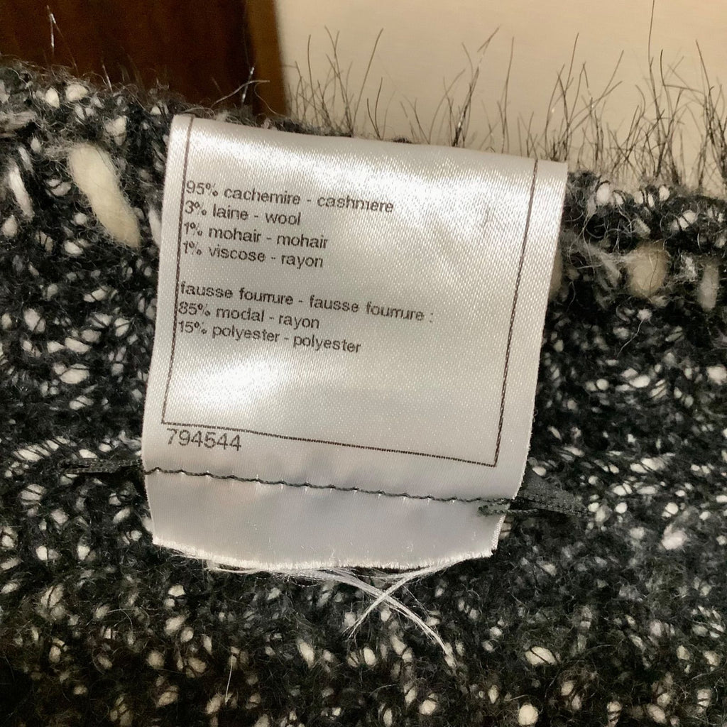 CHANEL 2010AW Tweed Cashmere Knit Poncho Coat Fur CC Logo Black White Size 36