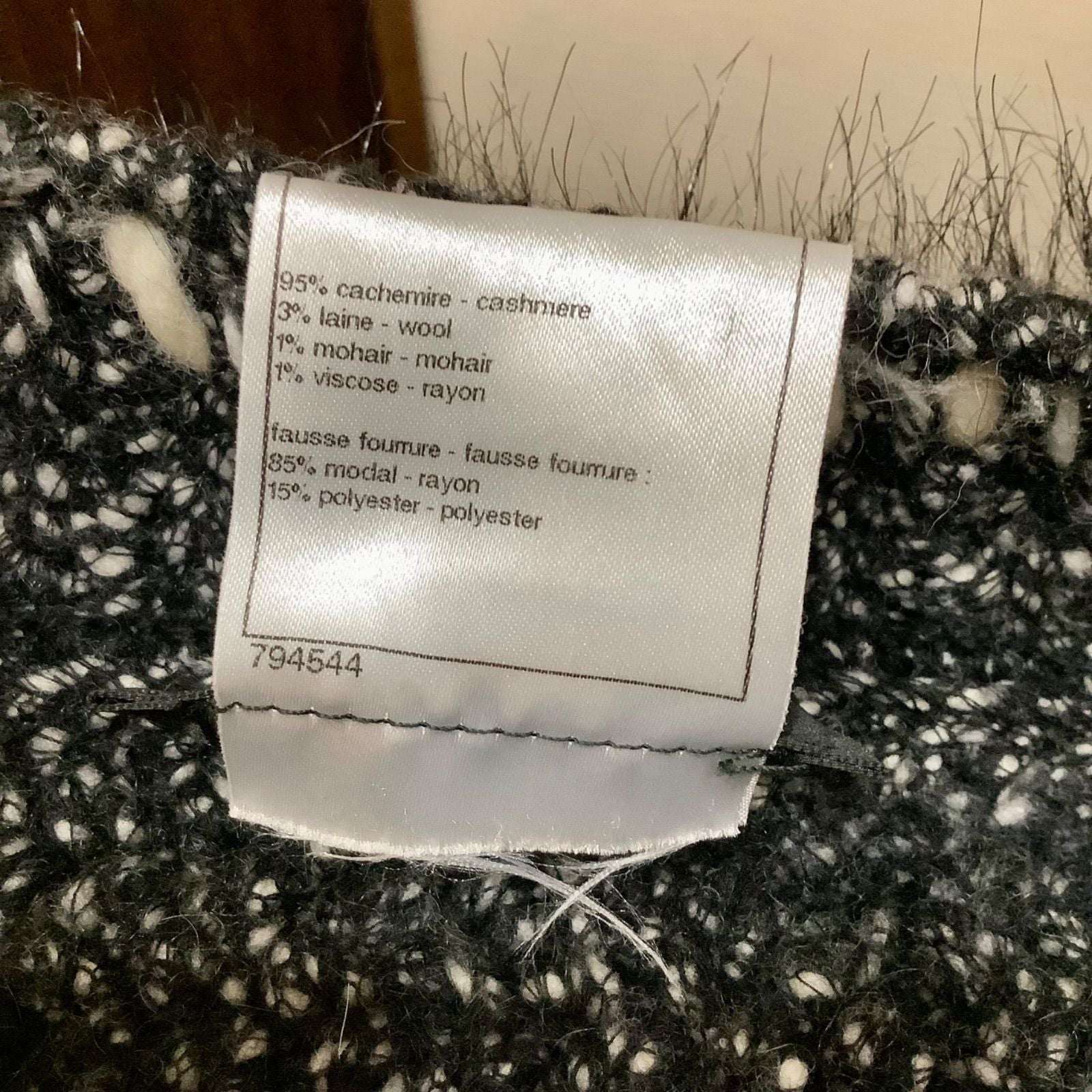 CHANEL 2010AW Tweed Cashmere Knit Poncho Coat Fur CC Logo Black White Size 36