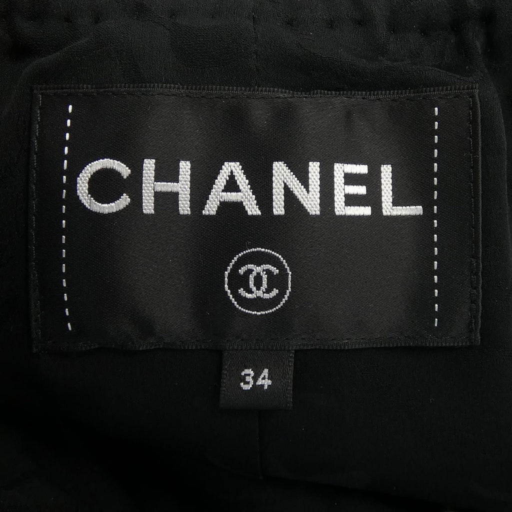CHANEL Coat Size 34