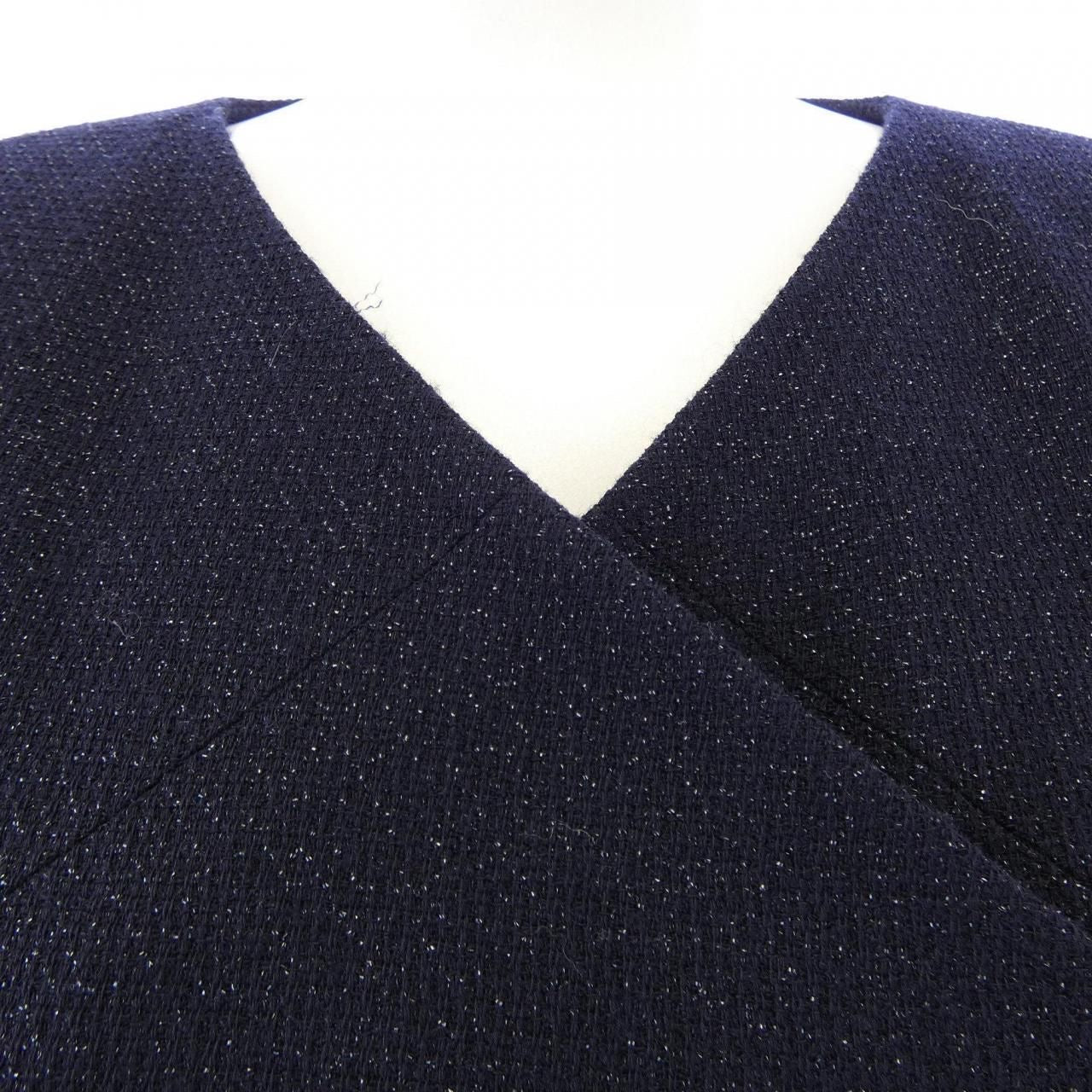 Vintage CHANEL 00T P15256V08504 Collarless Jacket Size 36