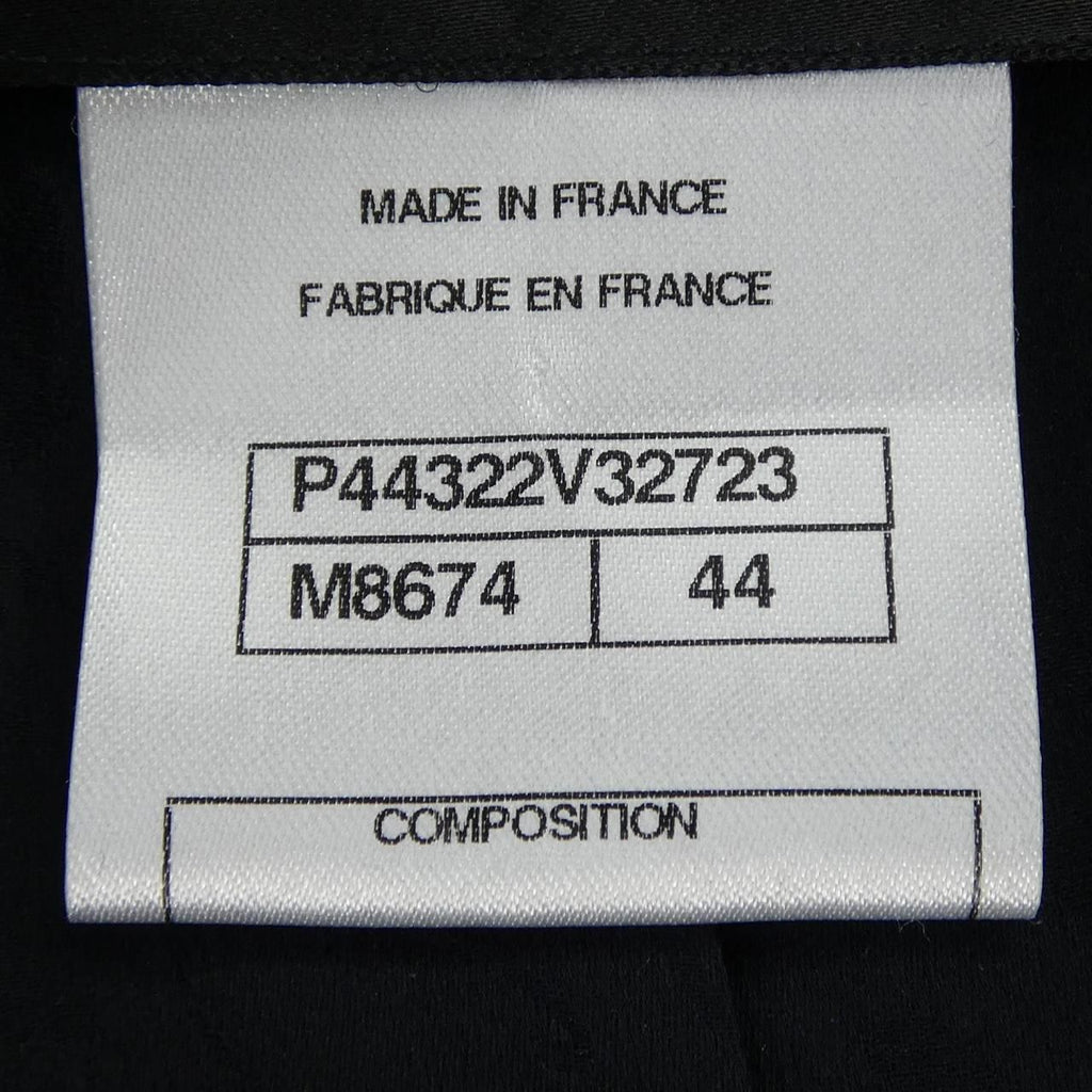 CHANEL Jacket Size 44