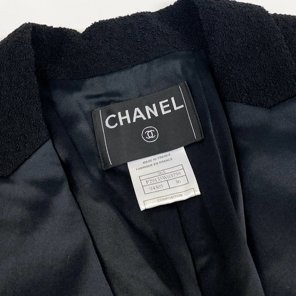 CHANEL 2006 Gripoix Button Waist-Shape Tweed Coat Black Size 36