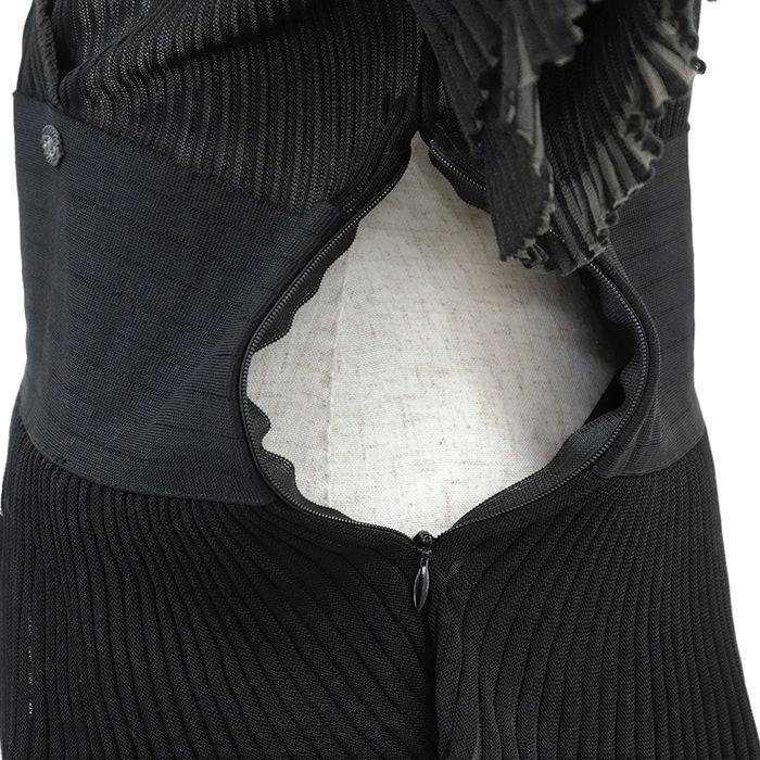 CHANEL 07P P30389 Rib Knit x Tulle Pleated Tiered Frill Wrap V-Neck Dress Black Size 42