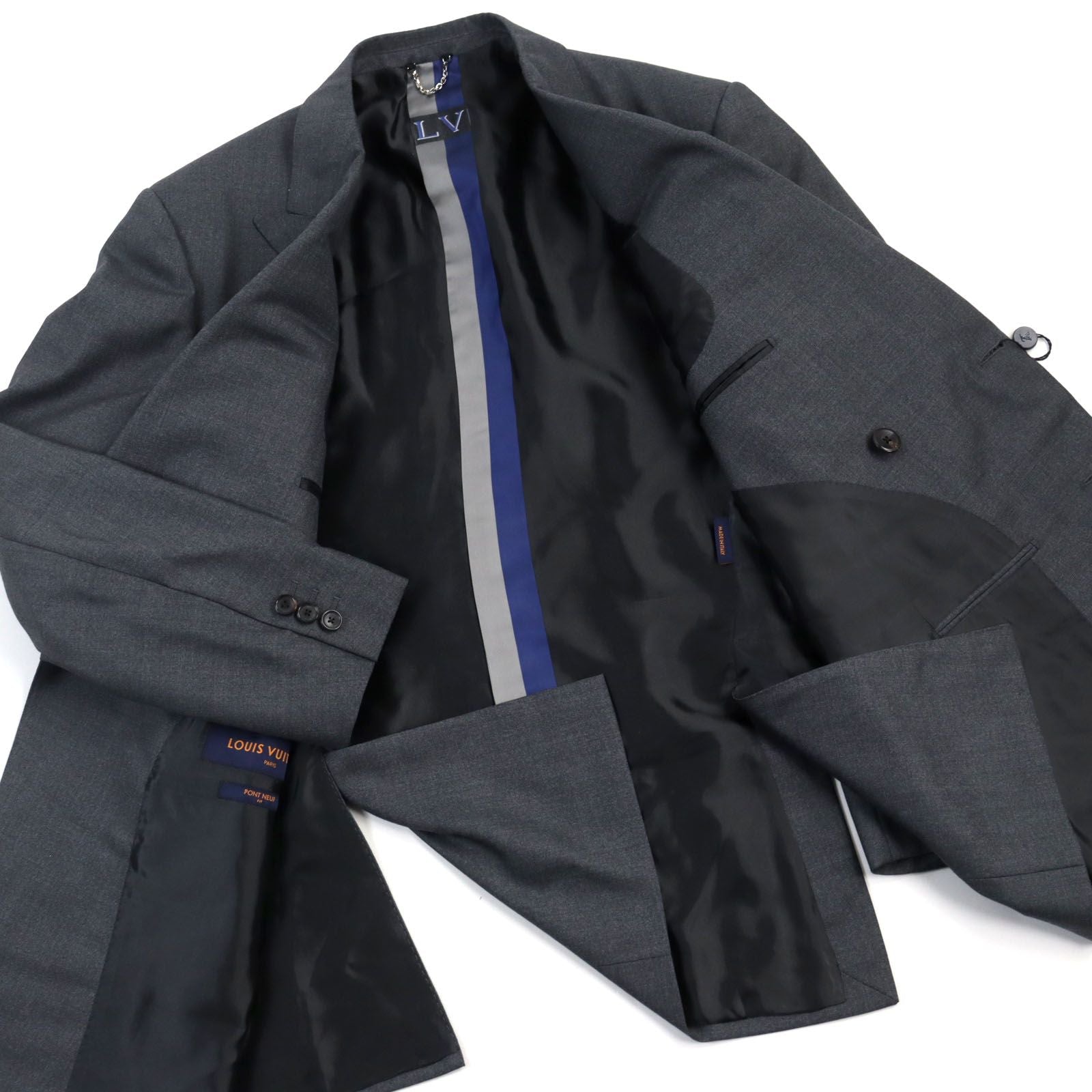 NWT LOUIS VUITTON HGCF7W Silk Blend LV Logo Embroidery Peaked Lapel Double Breasted Suit Setup Grey Size 50