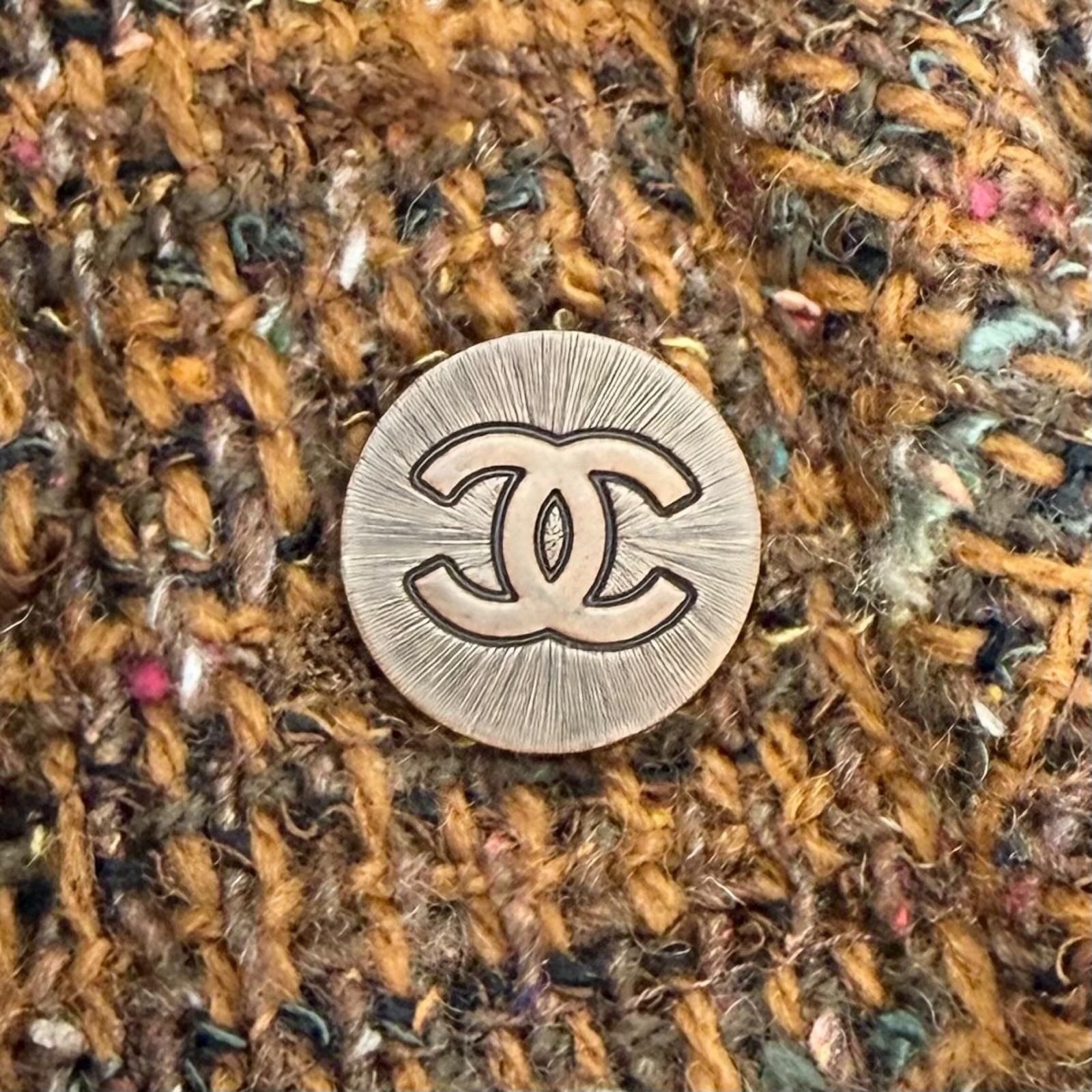 CHANEL Vintage P12140 98A Wool Tweed Coco Mark Button Skirt Suit Setup Brown Size 38/36