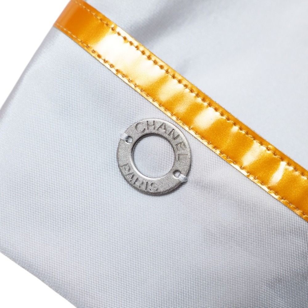CHANEL No-Collar Jacket Size 40