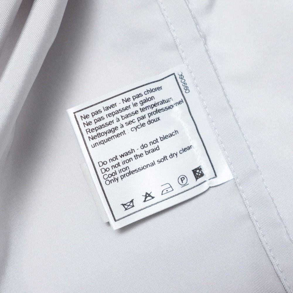 CHANEL No-Collar Jacket Size 40