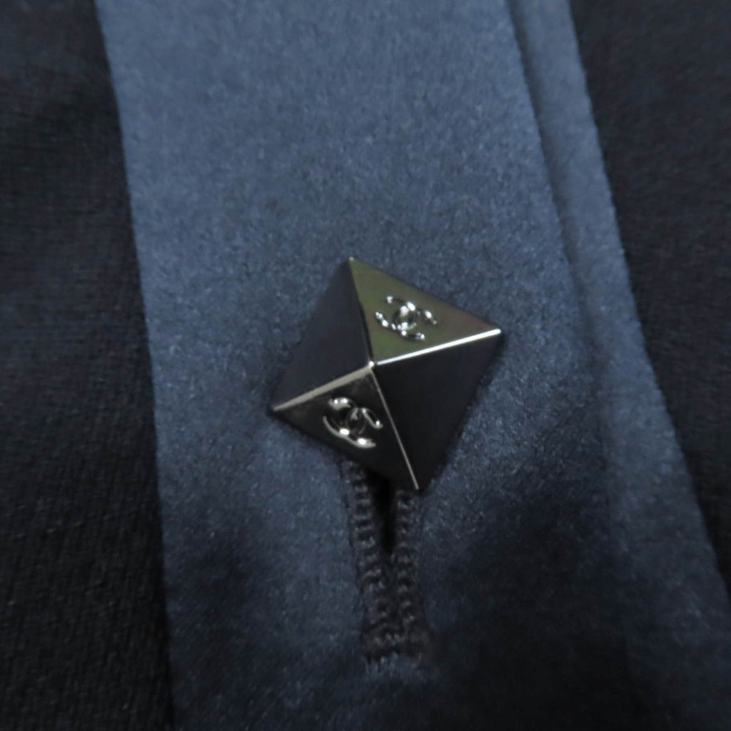 CHANEL 03A Wool & Silk Coco Mark Pyramid Button Jacket – Black Size 40