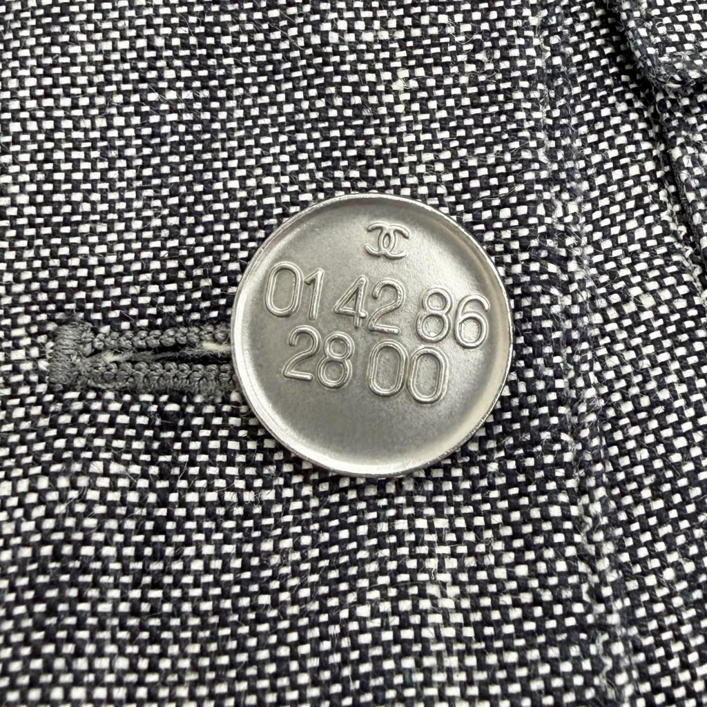 Vintage CHANEL 98P Linen Silk Skirt Suit Set Grey