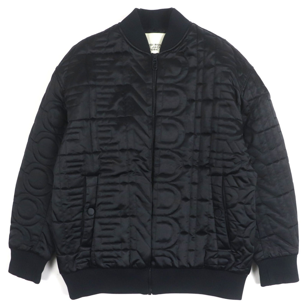FENDI x MARC JACOBS 2022 FAN104 ナイロン ロゴ キルティング ジップアップ ボンバージャケット ブラック XSサイズ - 未使用に近い