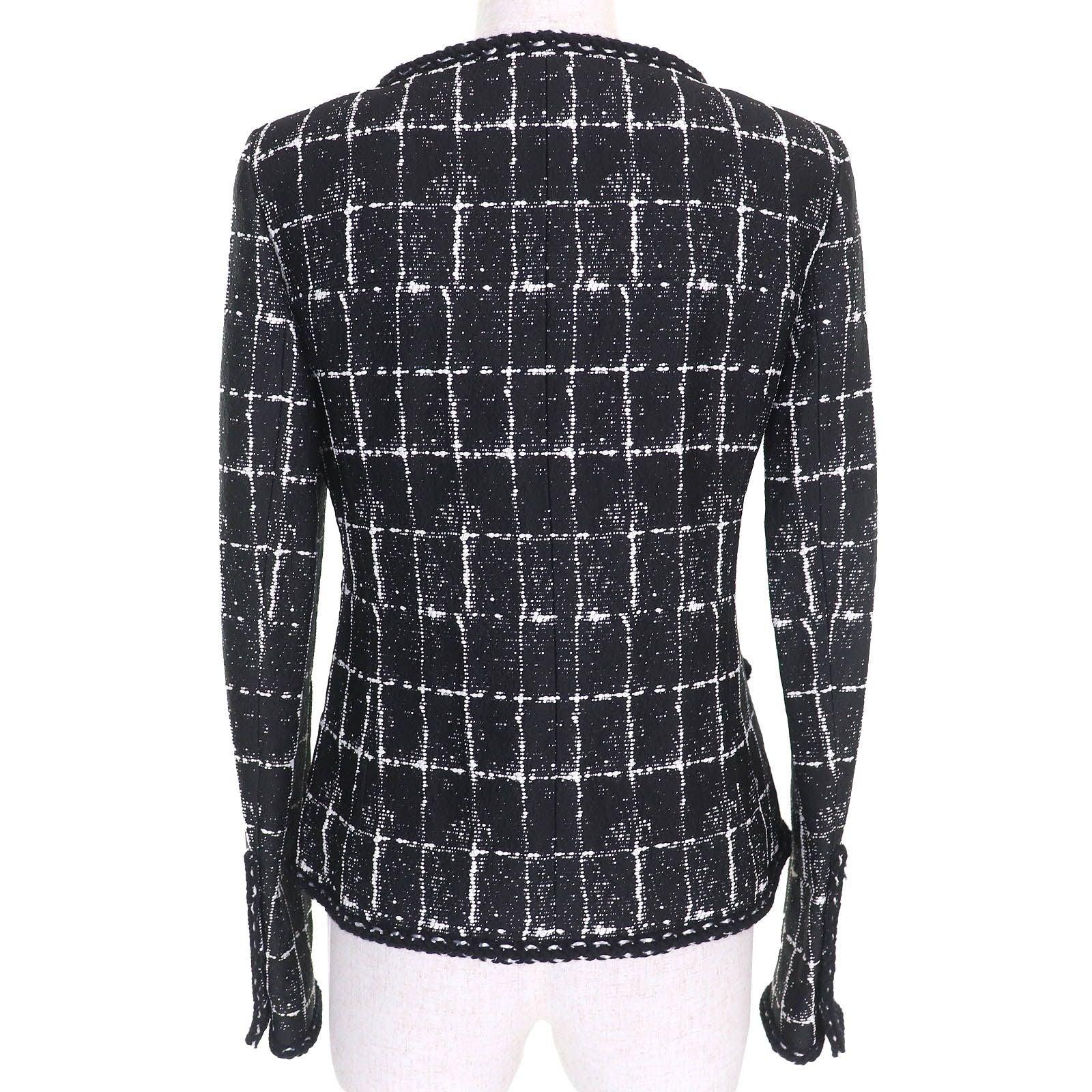CHANEL P47857 Silk Blend CC Button Tweed Collarless Jacket Black White Size 36