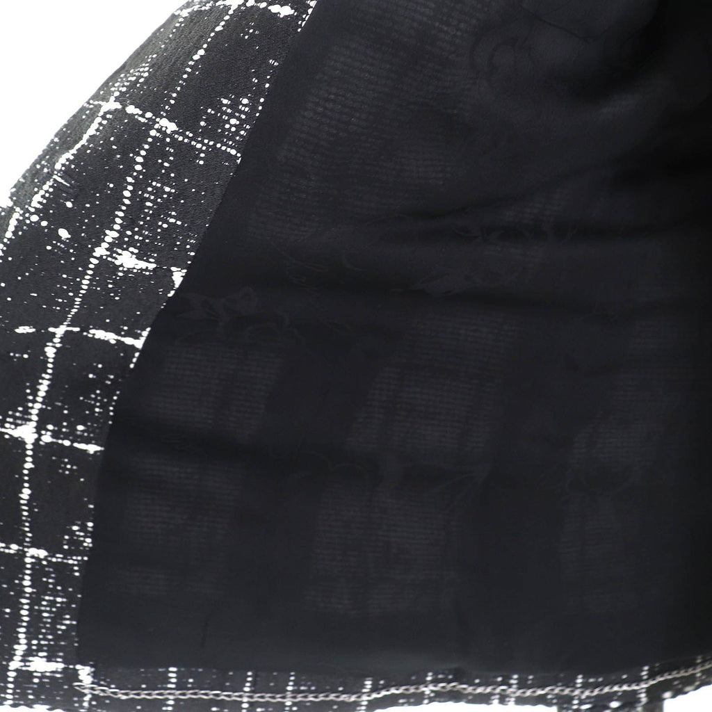 CHANEL P47857 Silk Blend CC Button Tweed Collarless Jacket Black White Size 36