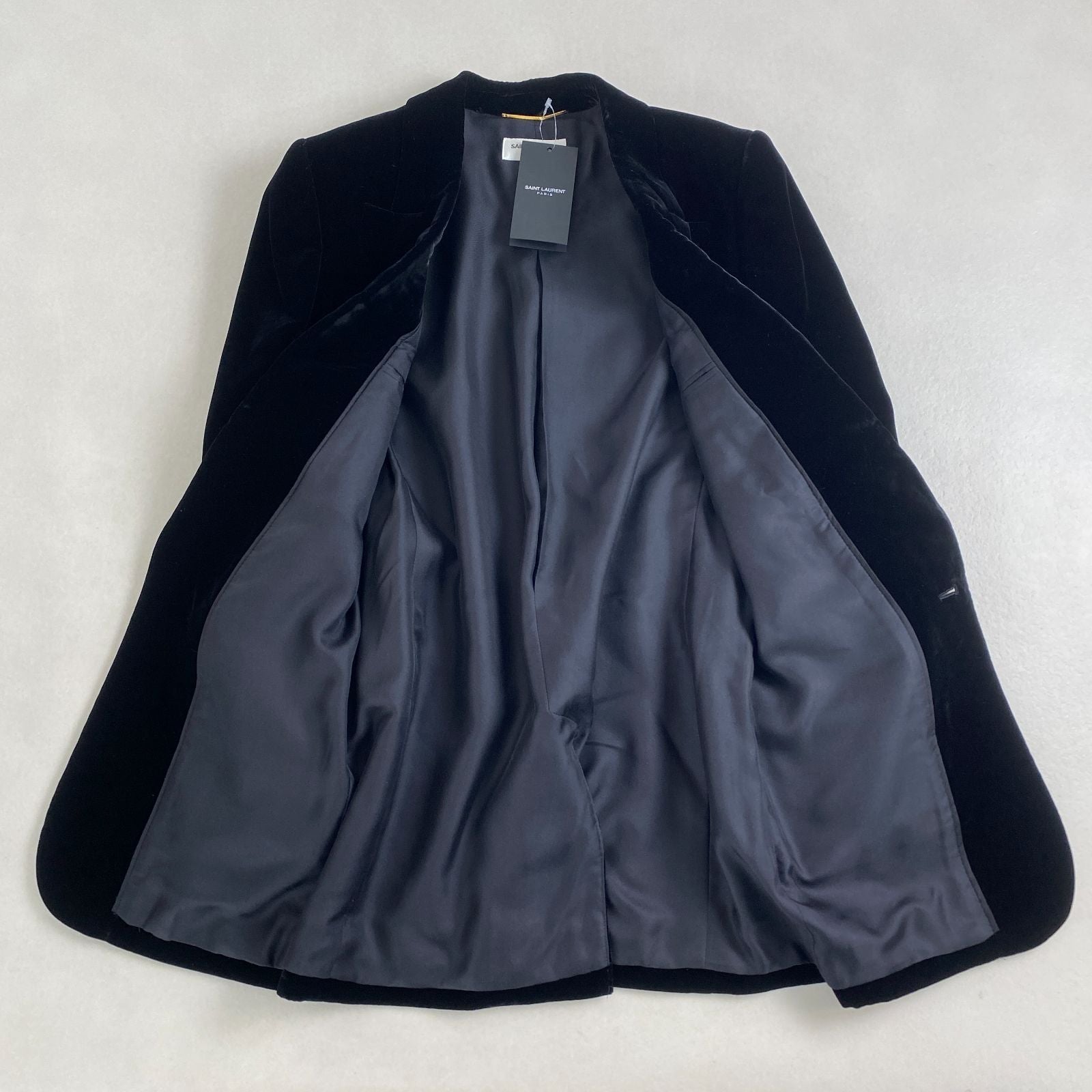 NWT SAINT LAURENT PARIS Velvet Tailored Jacket Black Size 38 -