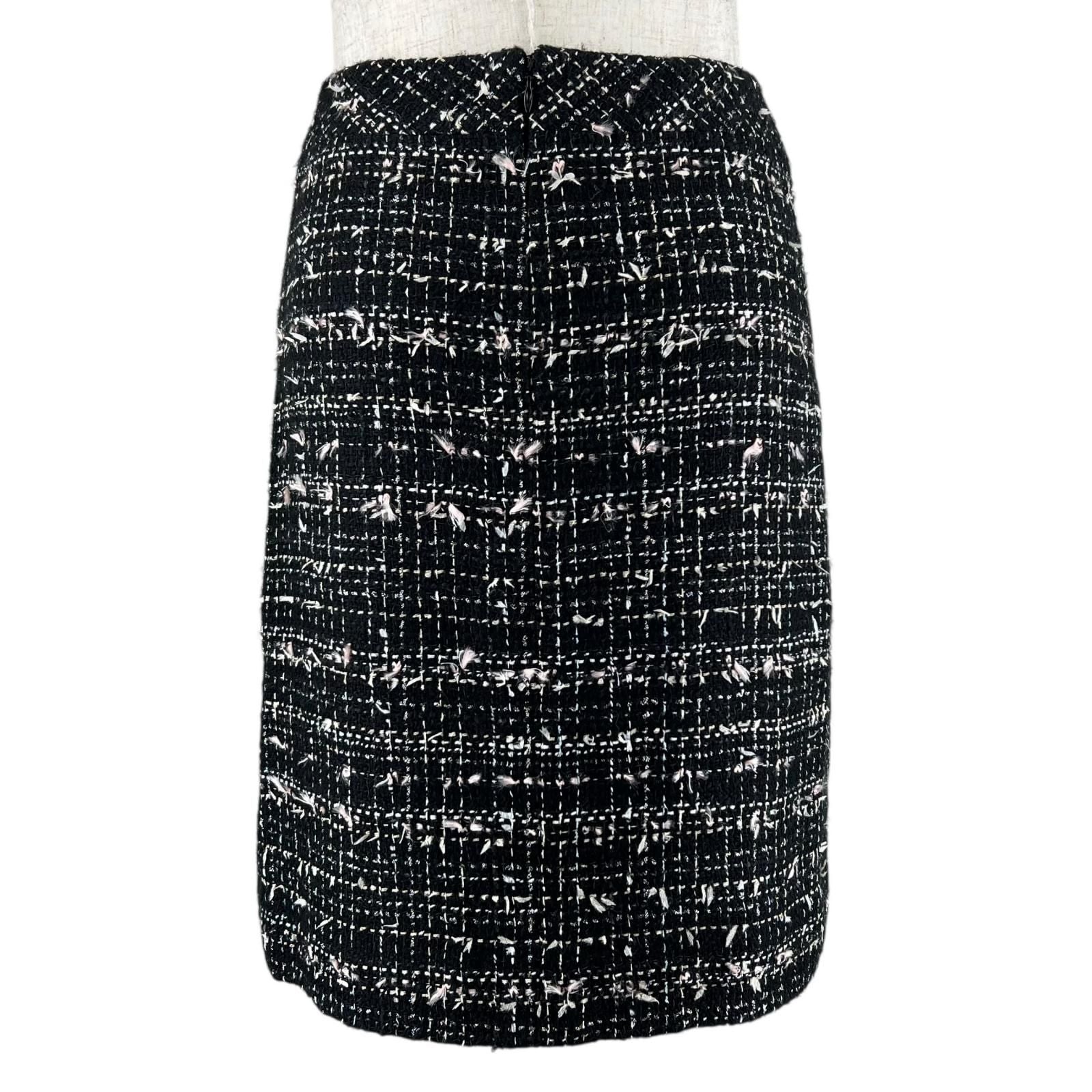 CHANEL Vintage 05C Tweed Box Pleat Skirt CC Logo Black Size 34