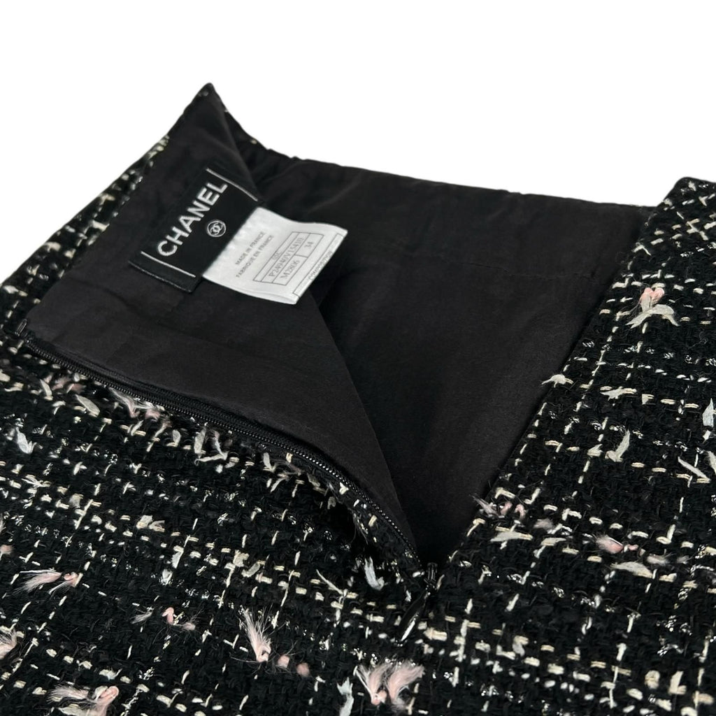 CHANEL Vintage 05C Tweed Box Pleat Skirt CC Logo Black Size 34