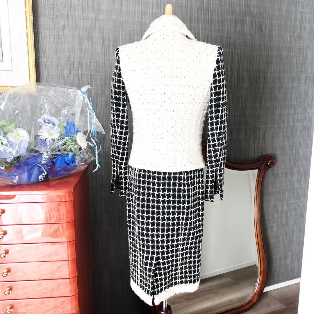 CHANEL Tweed Lame Clear Check Button Suit Jacket & Skirt