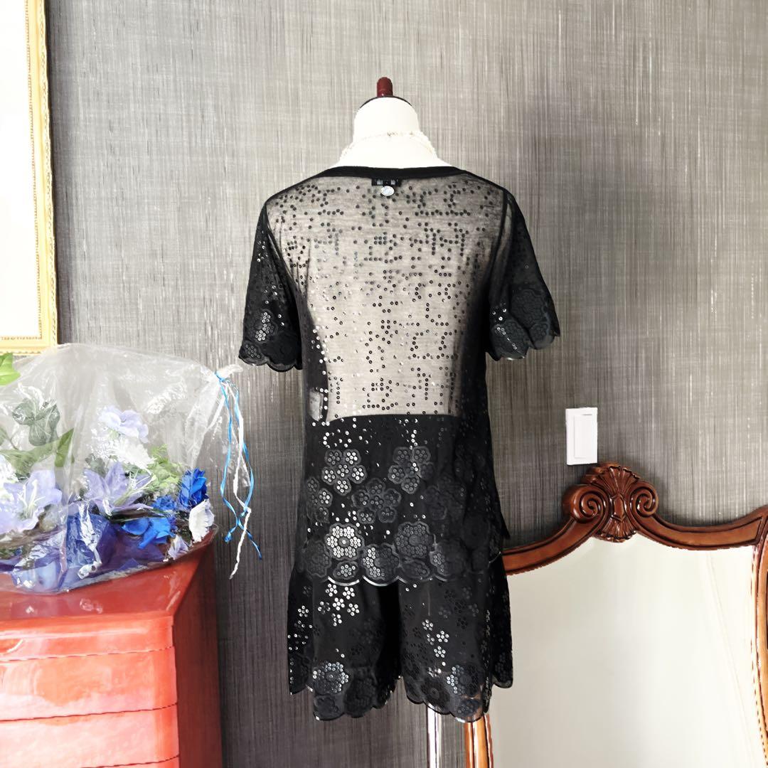 CHANEL Sequin CC Logo Setup Suit Jacket & Skirt