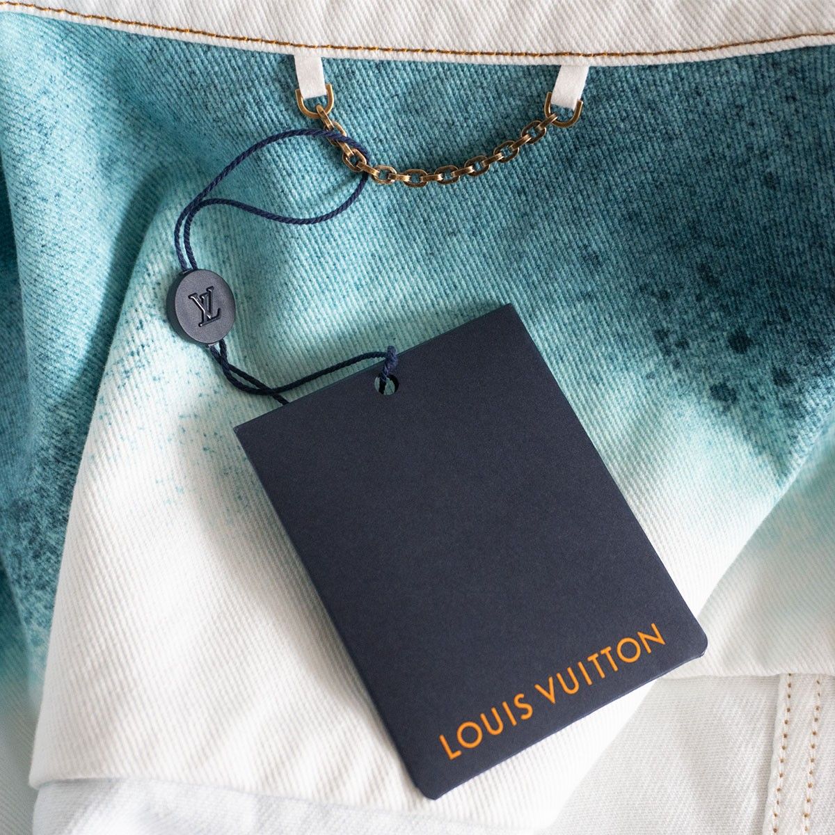 NWT LOUIS VUITTON 23SS Spray Monogram Denim Trucker Jacket Size 48