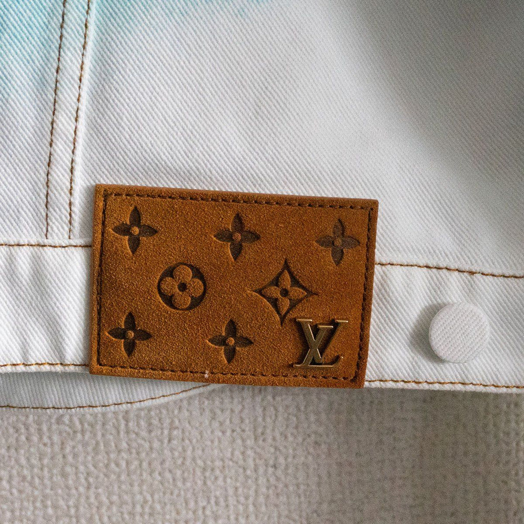 NWT LOUIS VUITTON 23SS Spray Monogram Denim Trucker Jacket Size 48