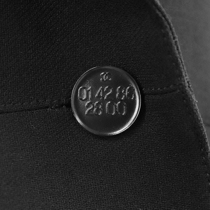 CHANEL BOUTIQUE 98P Vintage Wool Double-Breasted Peaked Lapel Tailored Jacket Black Size 36