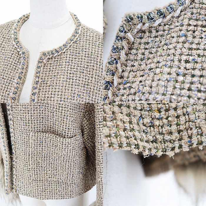 CHANEL Faux Fur Glitter Tweed No-Collar Jacket CC Buttons Runway Piece Size 36