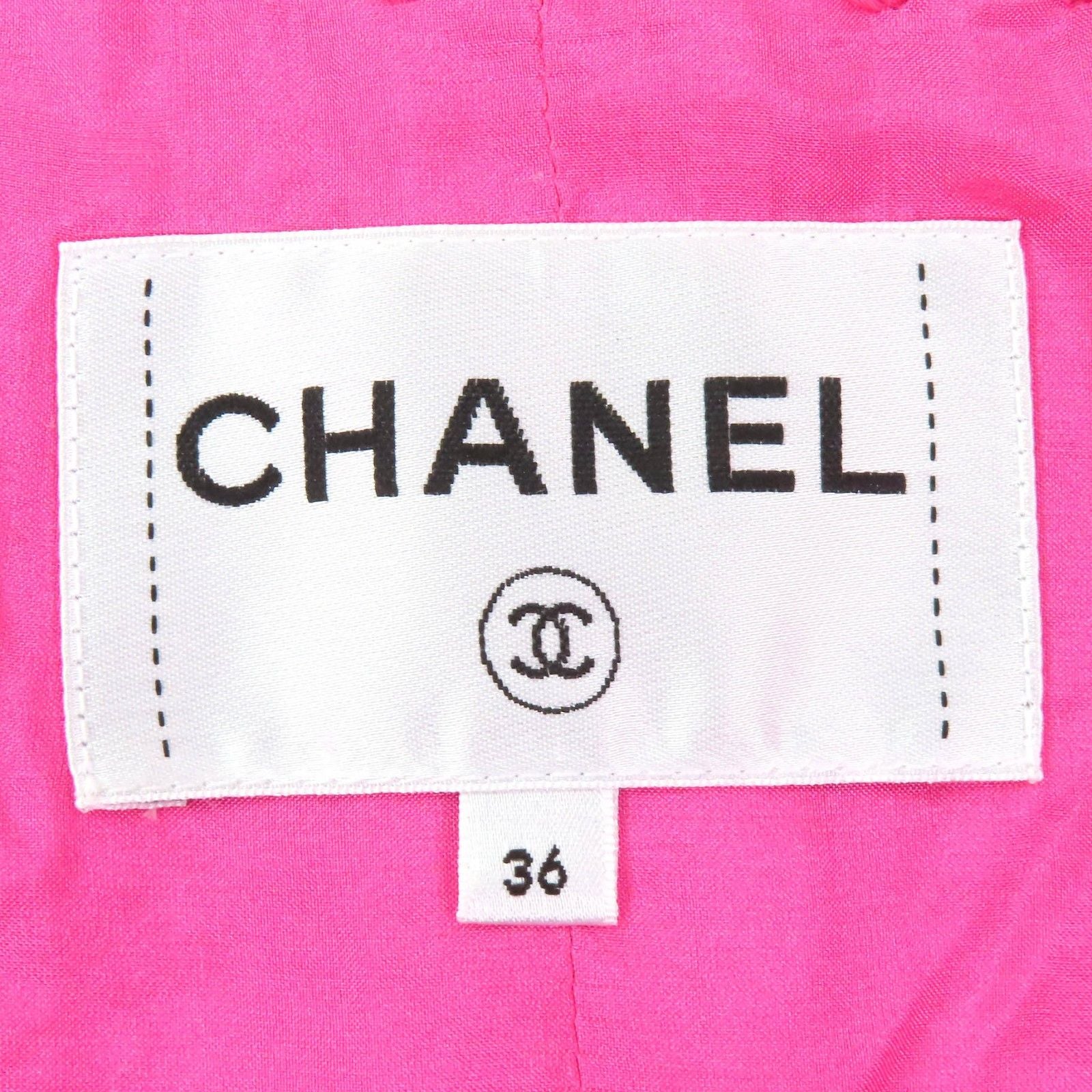 CHANEL Cotton Tweed No-Collar Jacket Gold CC Buttons Pink Size 36 Made in France