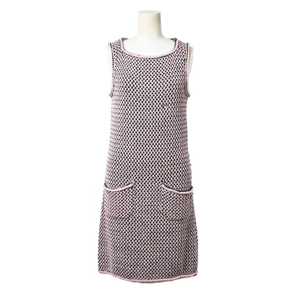 CHANEL Silk Blend Sleeveless Dress with Plated Chain P56642K07388 Size 34