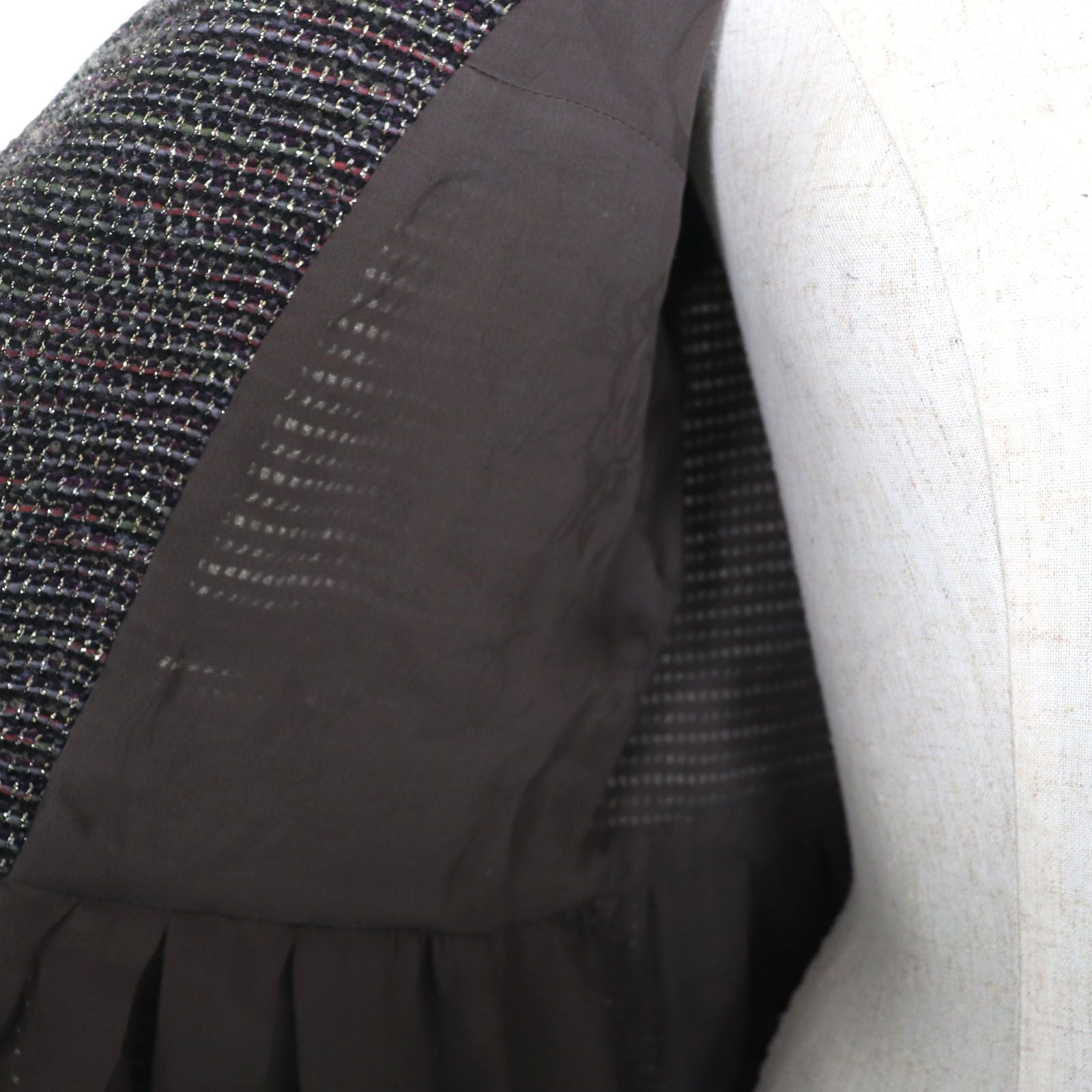 CHANEL Lamé Tweed No-Collar Coat Silk Lining CC Buttons Multicolor Size 38 Made in France
