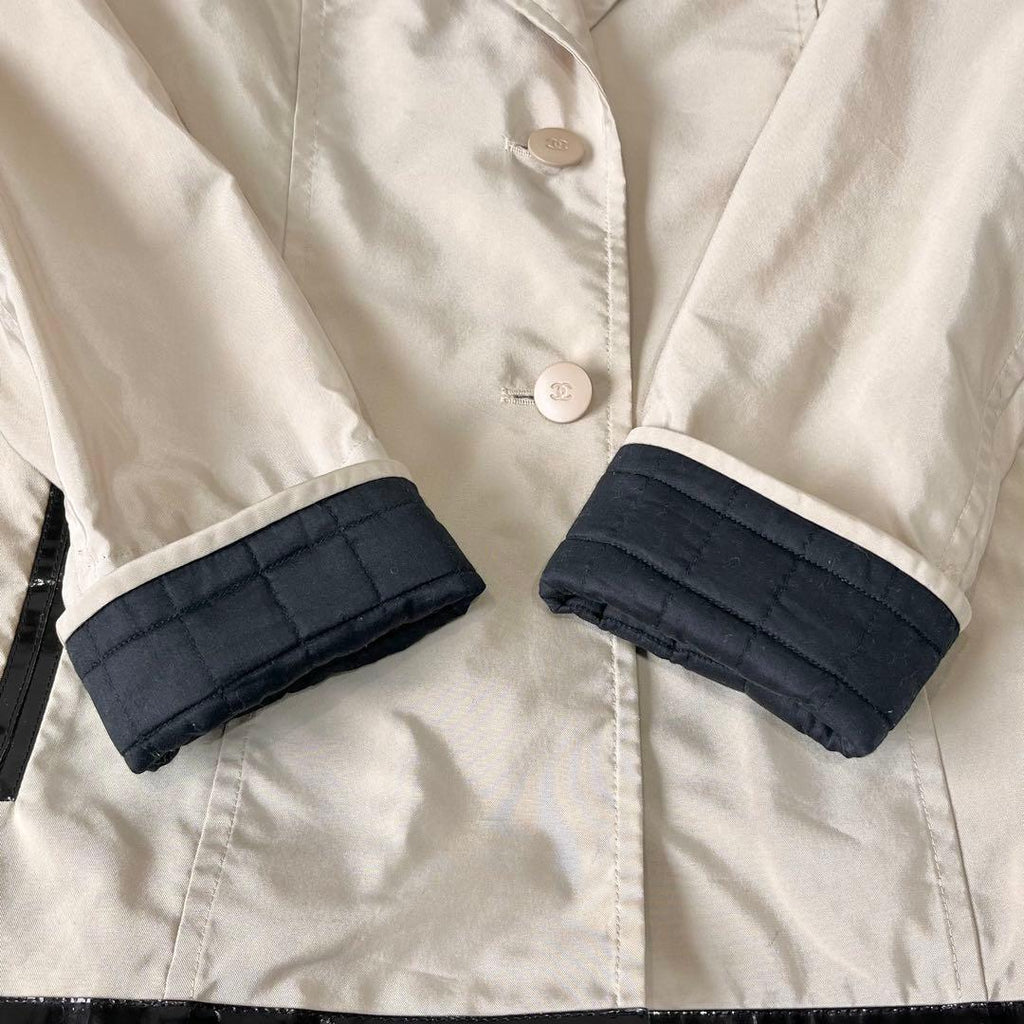 CHANEL Matelasse CC Button Tailored Jacket Size 34